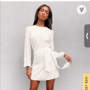 Lulu’s white long sleeved tie knot skater dress